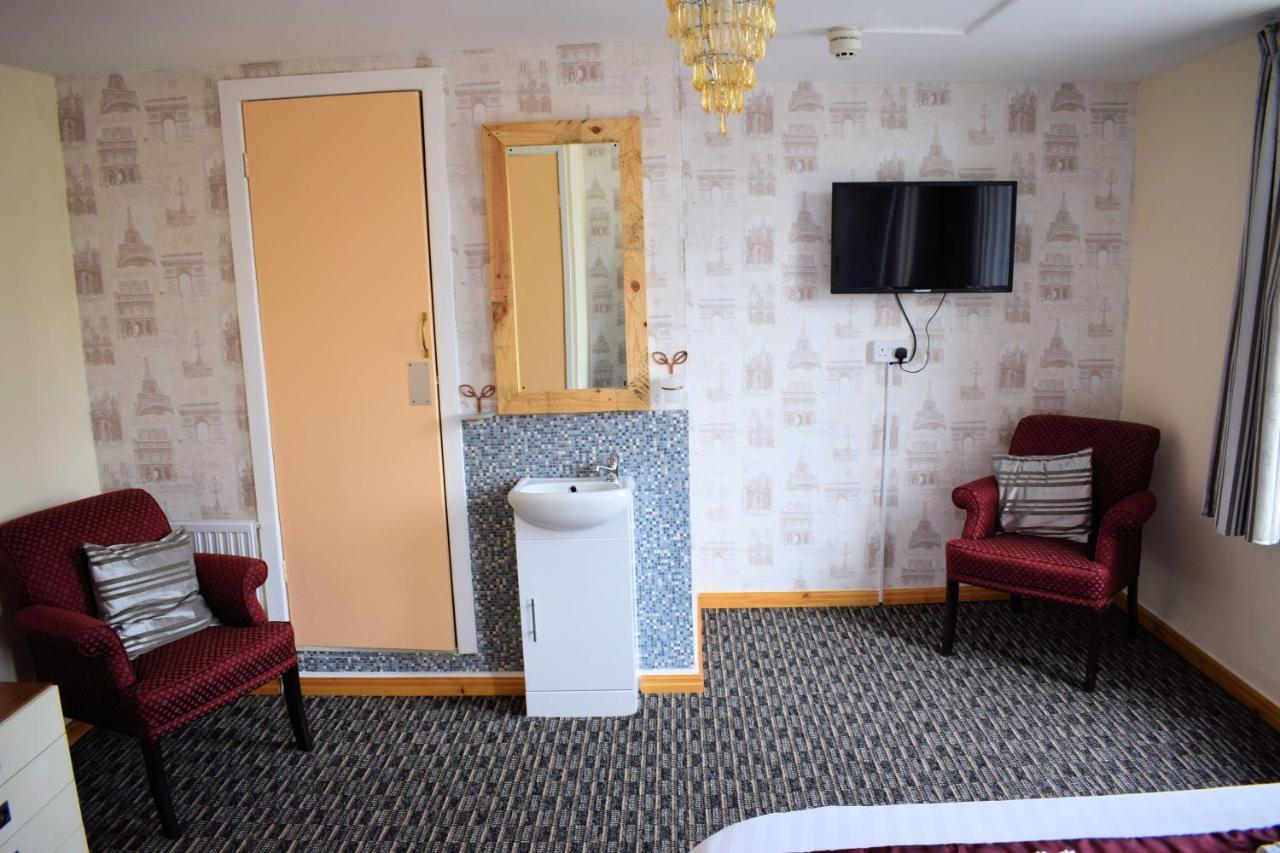 The Clarendon Hotel Блекпул Екстериор снимка