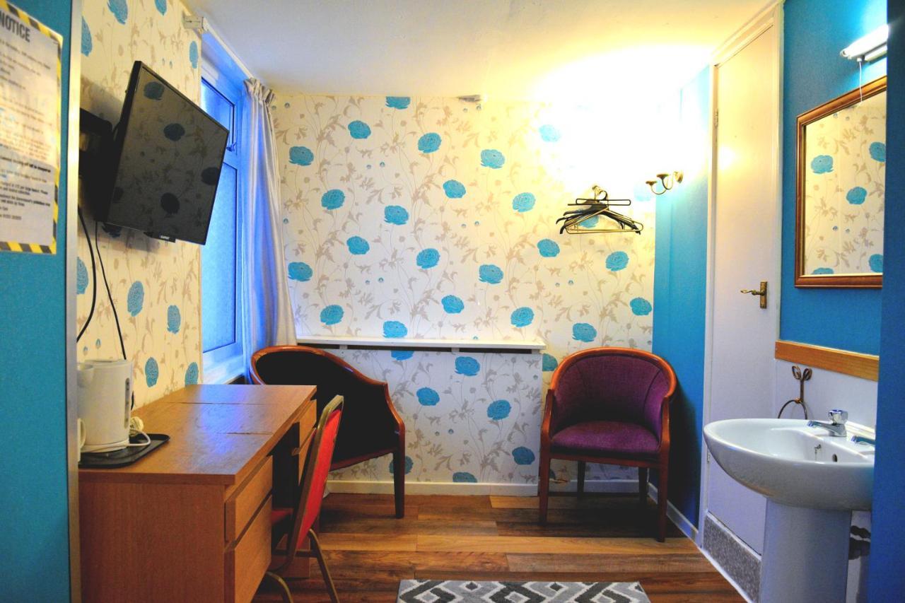 The Clarendon Hotel Блекпул Екстериор снимка